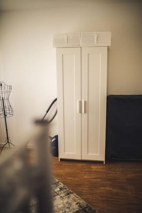 Wunderschoene Neue 3,5 Zimmerwohnung Naehe Kassel Bis 4 Erwachsene 3 Kinder Fuldatal Buitenkant foto