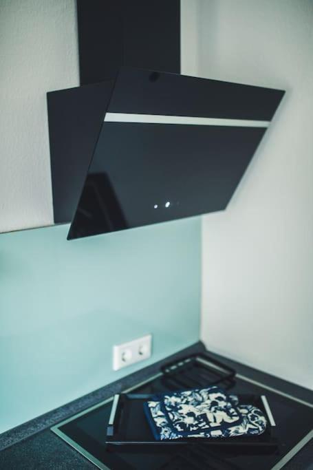 Wunderschoene Neue 3,5 Zimmerwohnung Naehe Kassel Bis 4 Erwachsene 3 Kinder Fuldatal Buitenkant foto