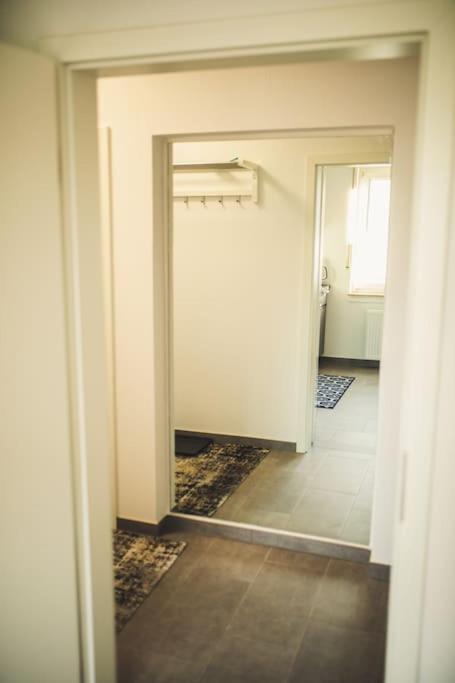 Wunderschoene Neue 3,5 Zimmerwohnung Naehe Kassel Bis 4 Erwachsene 3 Kinder Fuldatal Buitenkant foto