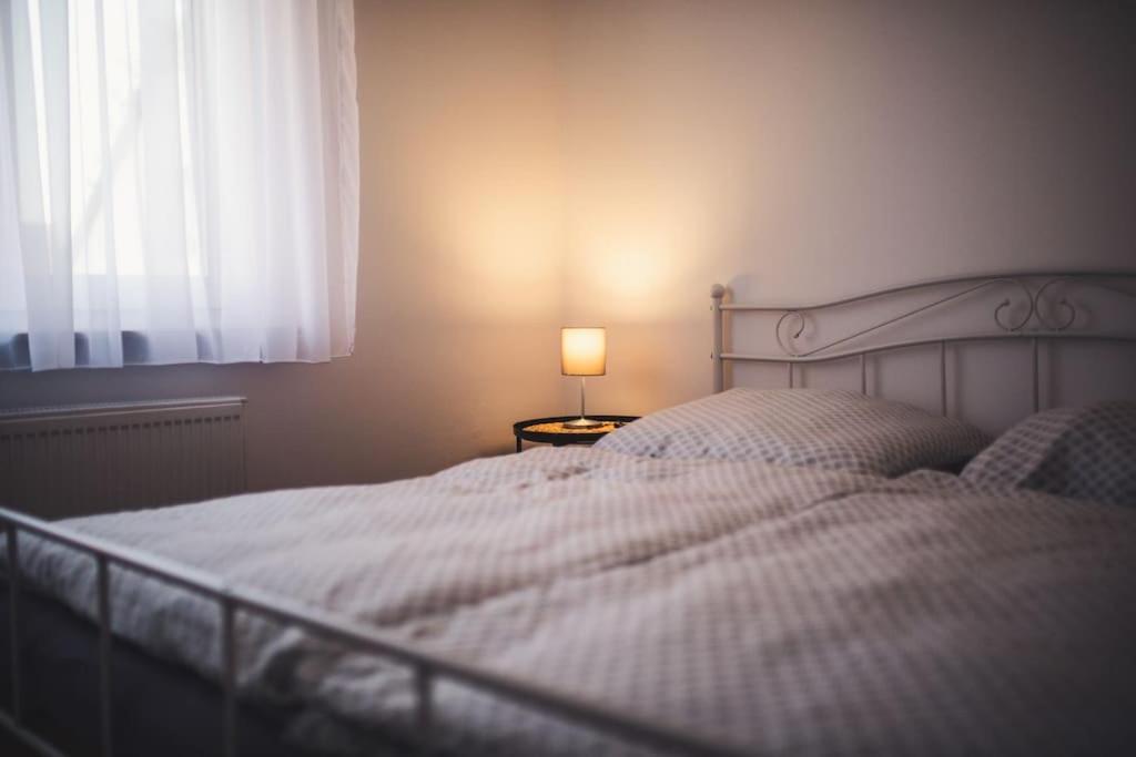 Wunderschoene Neue 3,5 Zimmerwohnung Naehe Kassel Bis 4 Erwachsene 3 Kinder Fuldatal Buitenkant foto